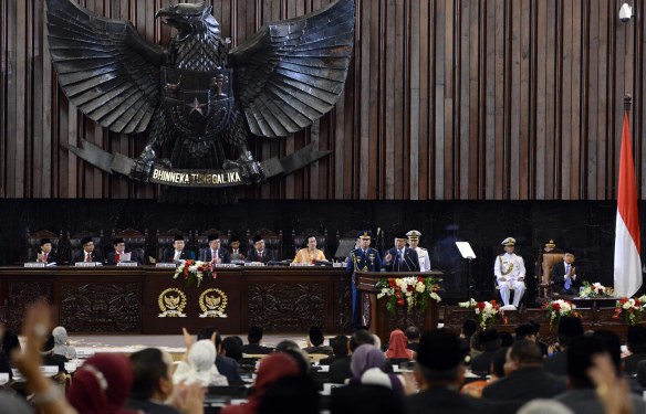 Presiden SBY menyampaikan pidato kenegaraan di hadapan sidang bersama DPR dan DPD RI di Gedung DPR/MPR, Jakarta, Jumat (16/8) pagi. (foto: cahyo/presidenri.go.id)